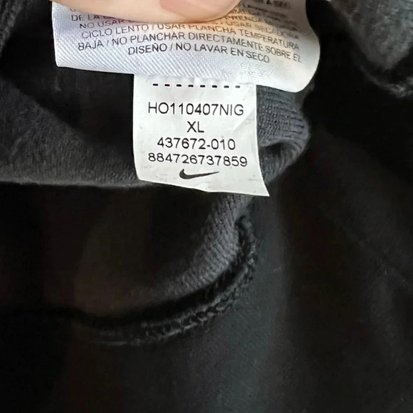 COPY - Nike the Athletic Department Retro 90s velour 2 piece set XL bottom/M top - Picture 11 of 16